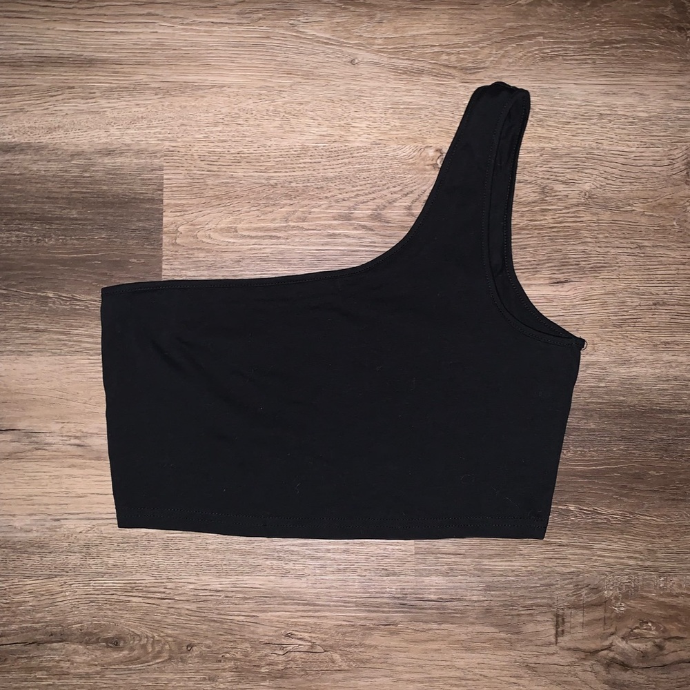 SHEIN Black Asymmetrical Tank Top